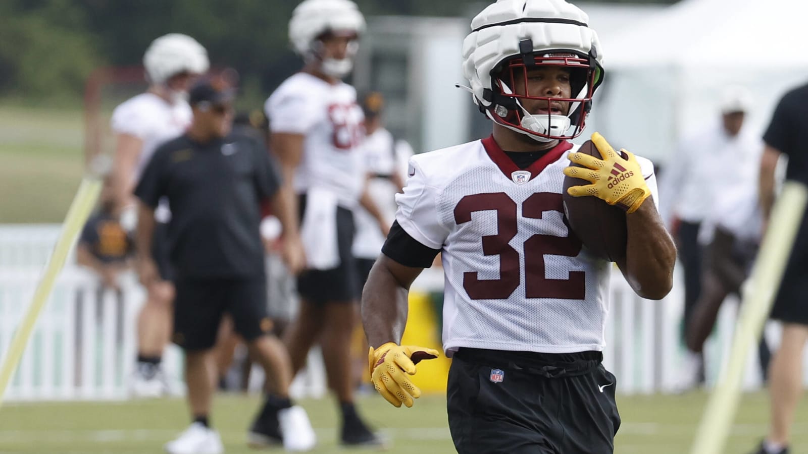 RB Jaret Patterson signs with Chargers practice squad