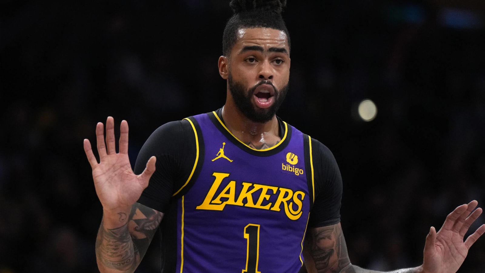 Lakers 'compromised leverage' could ruin trade opportunities