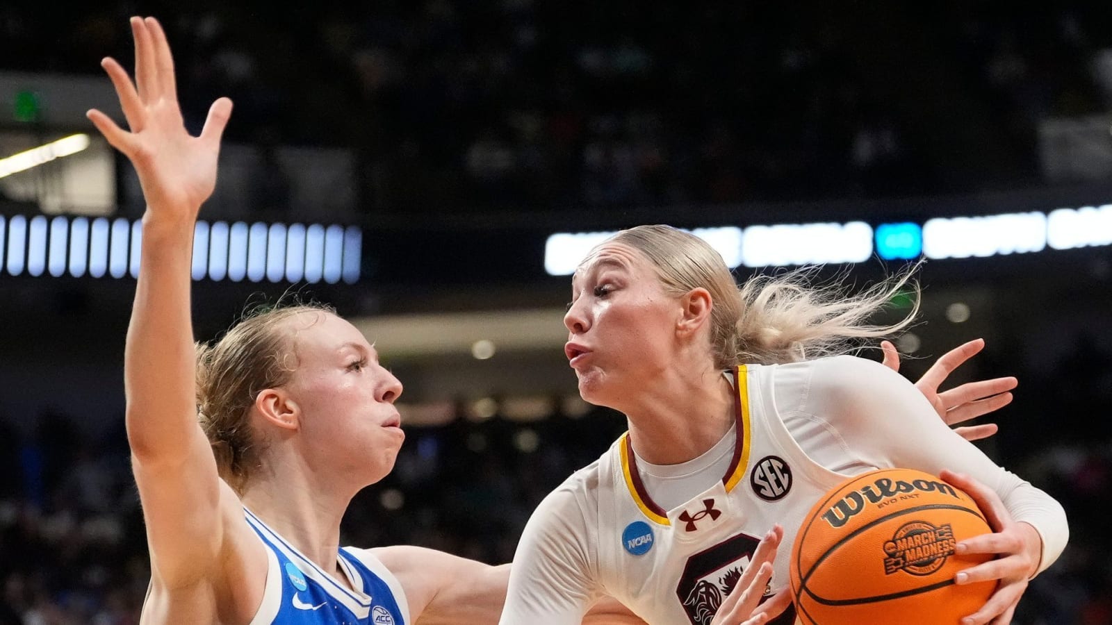 'Coach Wanted Me To Have The Ball': Chloe Kitts Narrates What Happened In The South Carolina Huddle During Epic Win