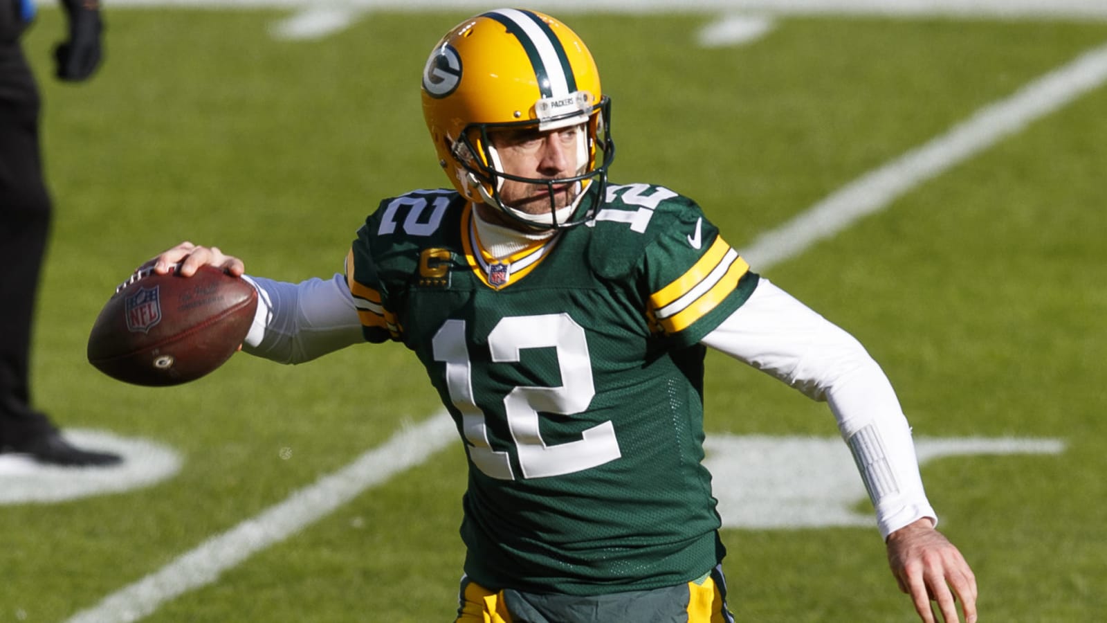 Alex Smith believes Rodgers 'due a certain level of respect'