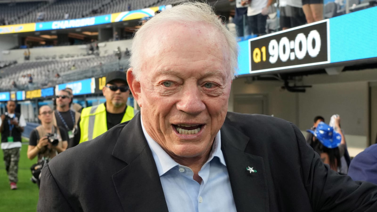 Jerry Jones wants Cowboys to use playoff loss as motivation