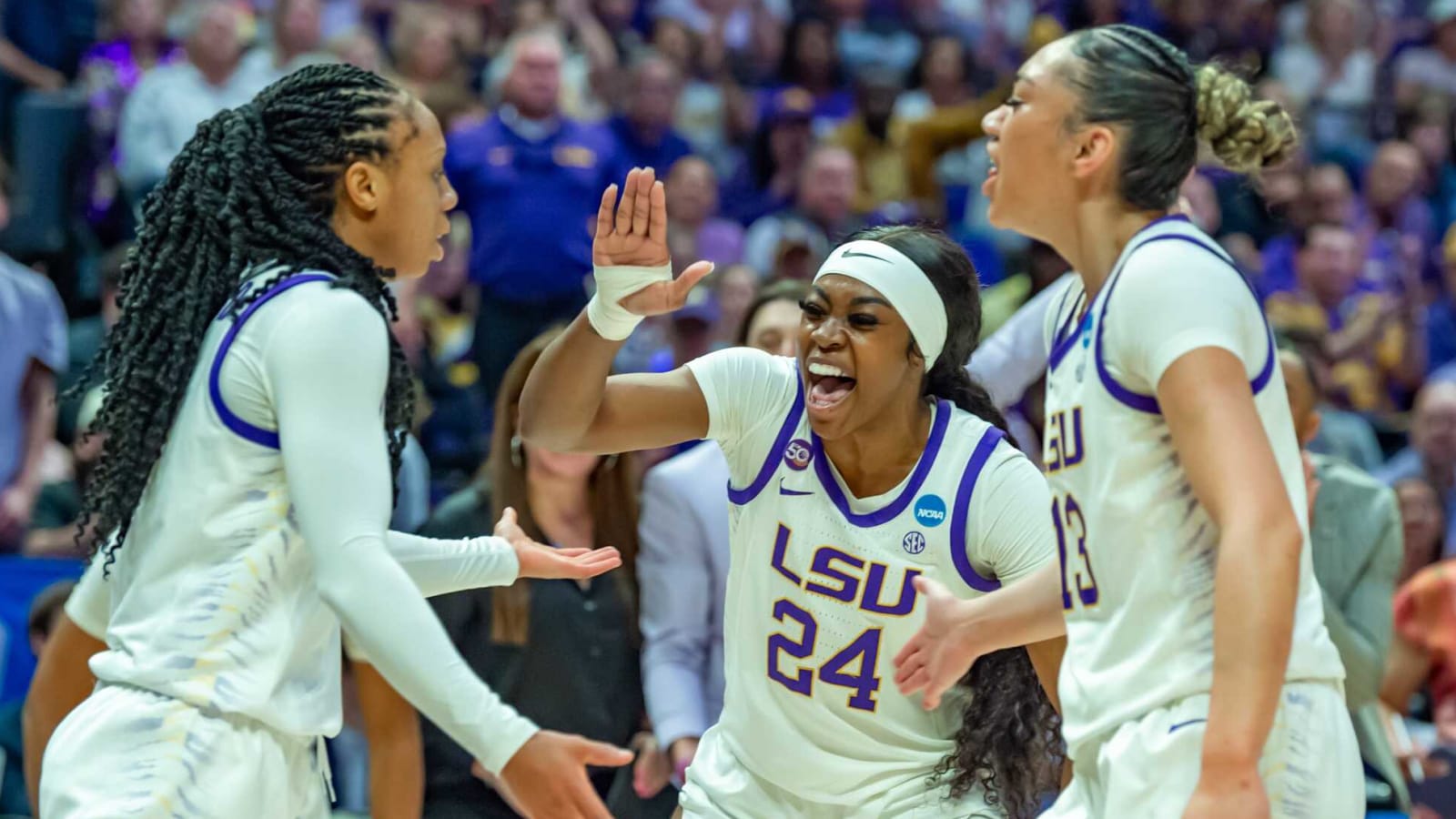 No. 3 LSU show national title potential vs. No. 6 Florida State