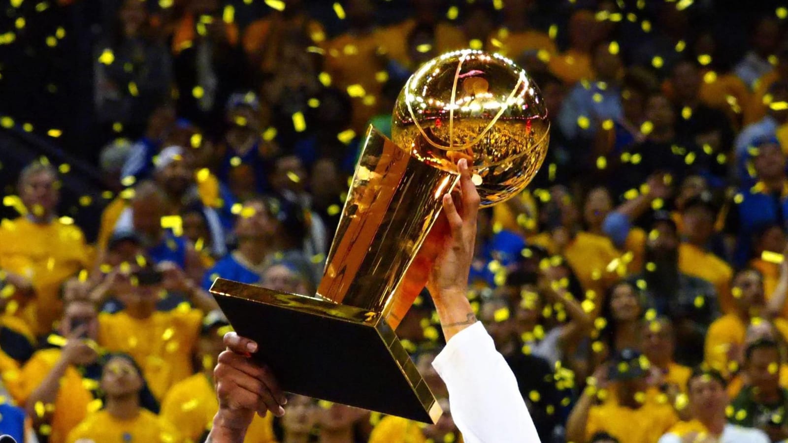 32 teams, one champ: NBA 'Team of the Century' tournament