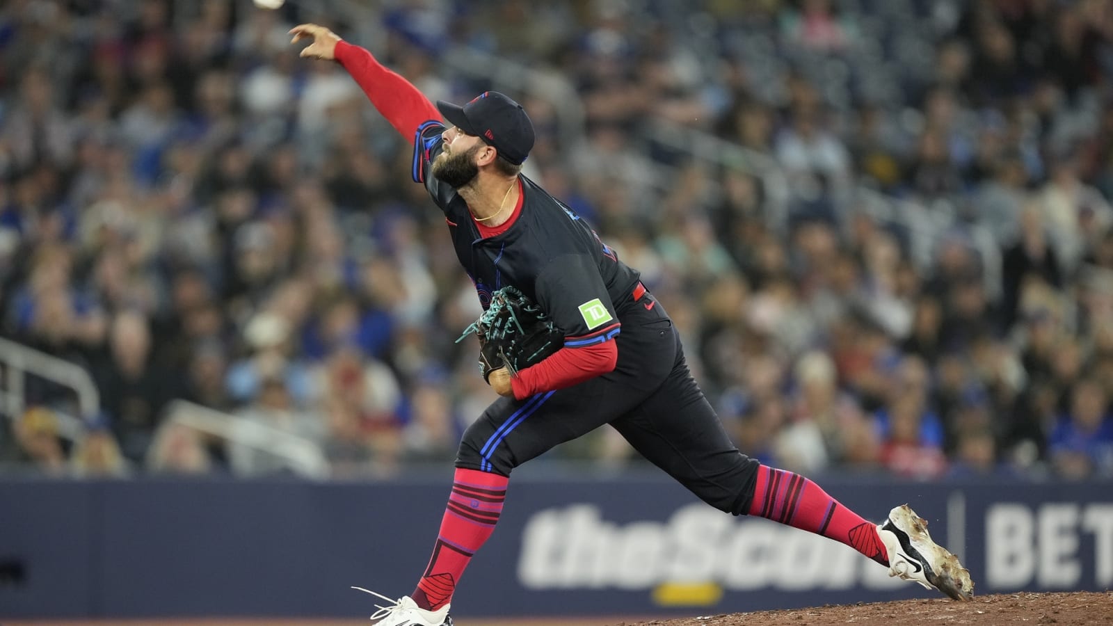 Blue Jays trade Tommy Nance to Minnesota Twins