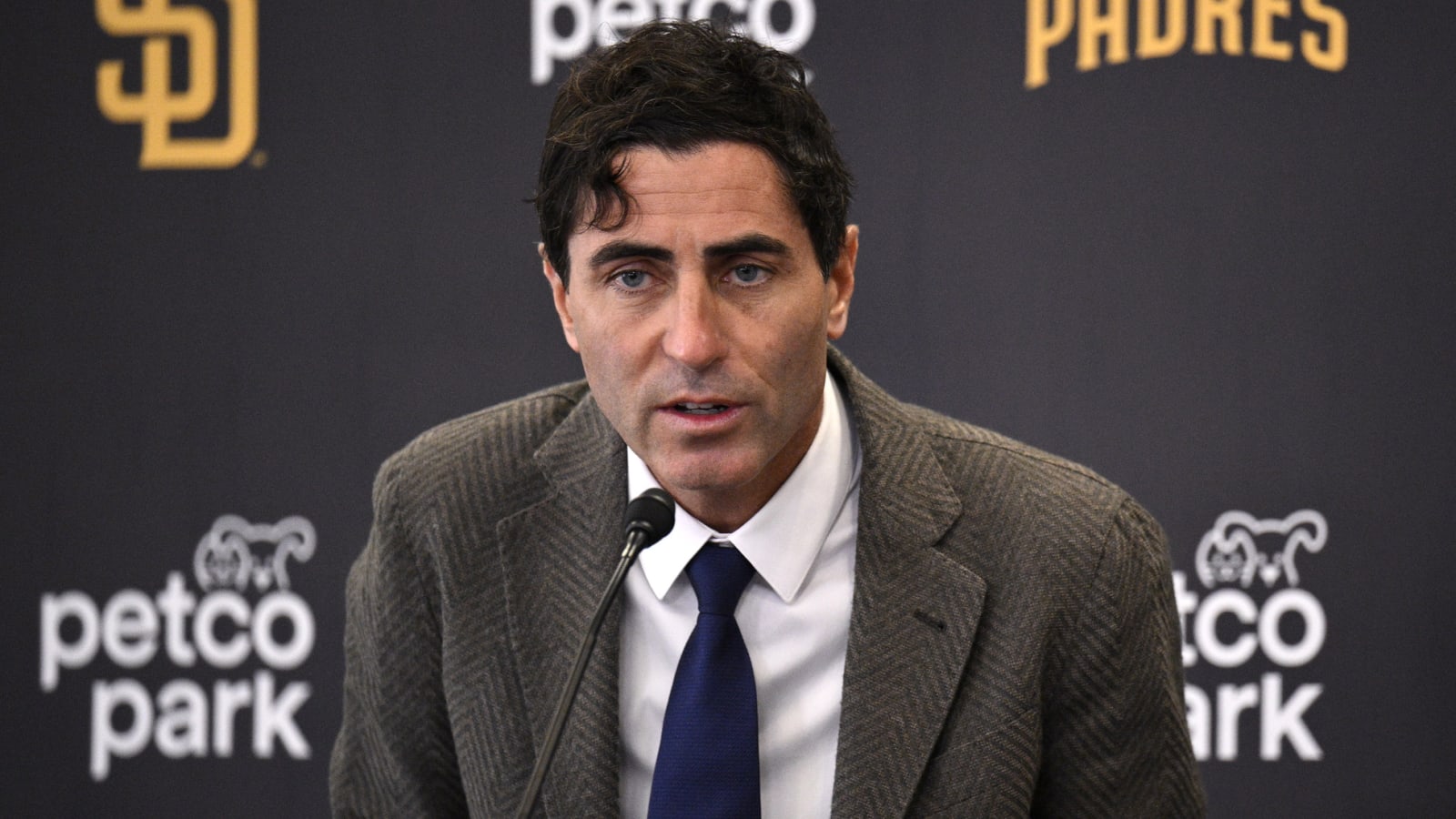 A.J. Preller discusses Padres' shortstop situation