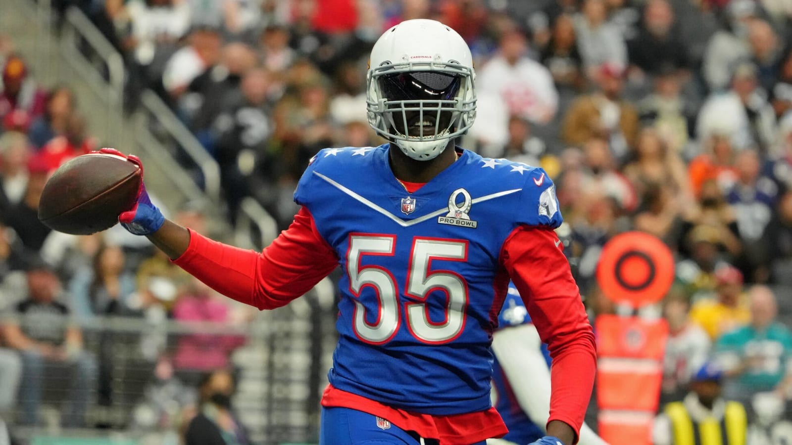 Raiders, Pro Bowler Chandler Jones agree to four-year deal