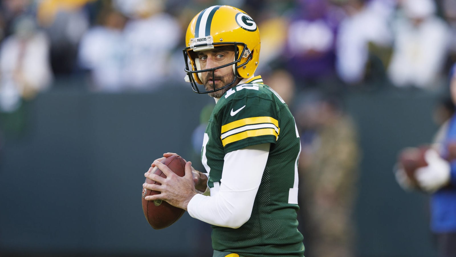 Aaron Rodgers weighs in on Jets OC opening