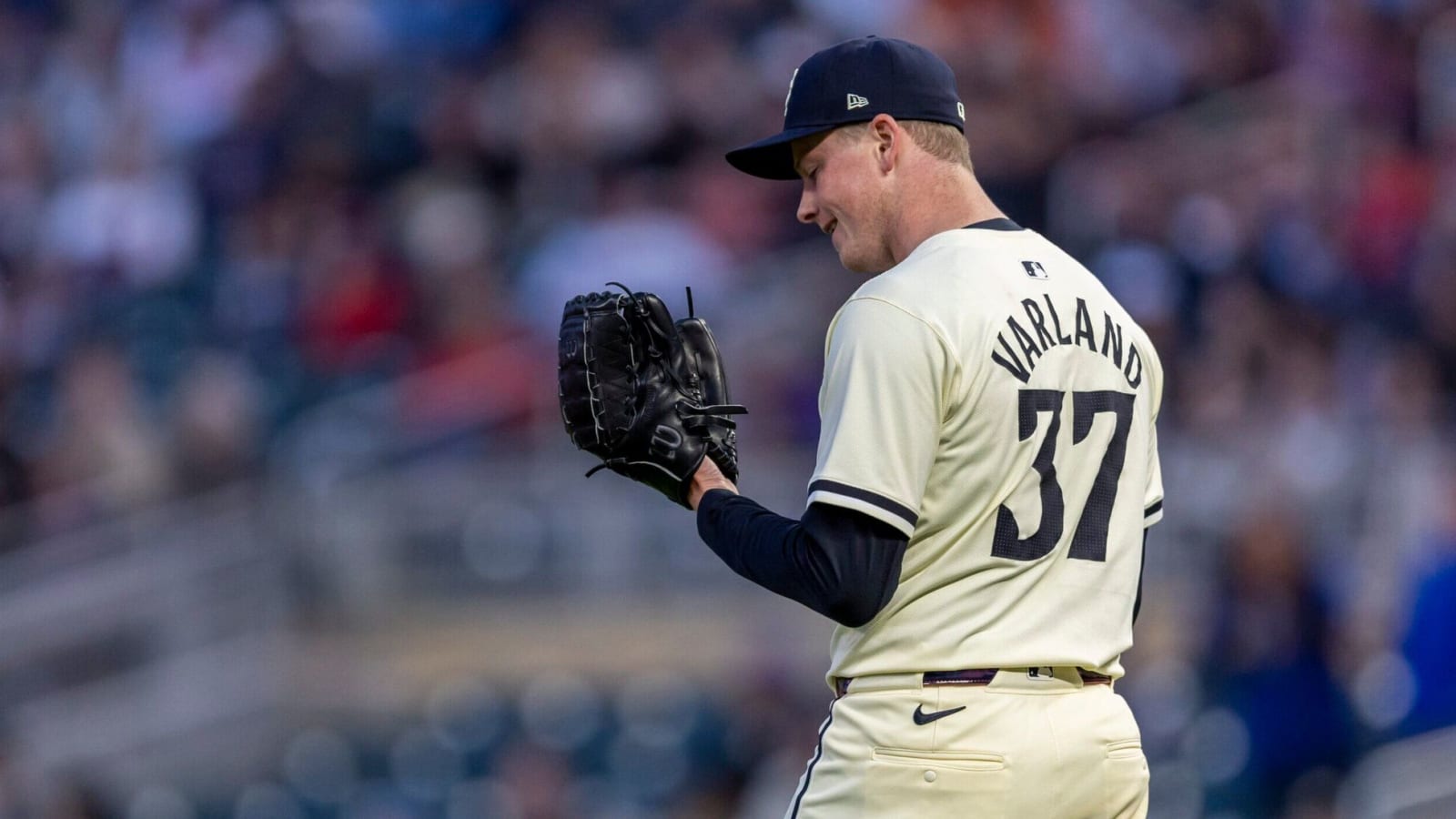 Why Aren’t the Minnesota Twins Calling Up Louie Varland?