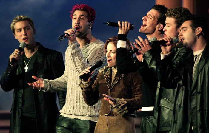 Gloria Estefan and *NSYNC “Music of My Heart”