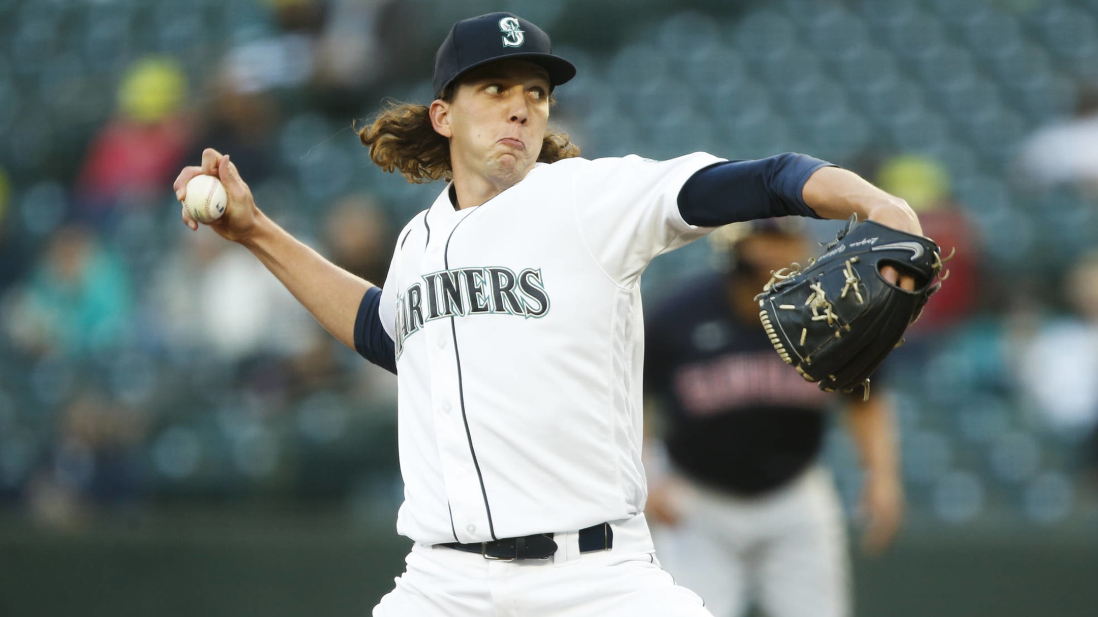 Jarred Kelenic's double, Logan Gilbert's strong start help Mariners over  Astros 3-1 