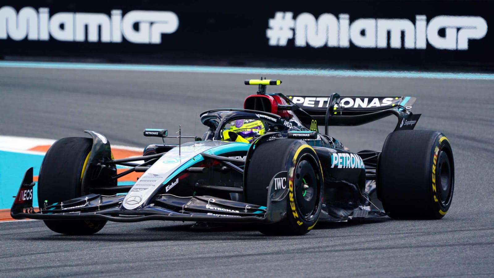 Ferrari-bound Lewis Hamilton reveals his pick to replace him at Mercedes in 2025