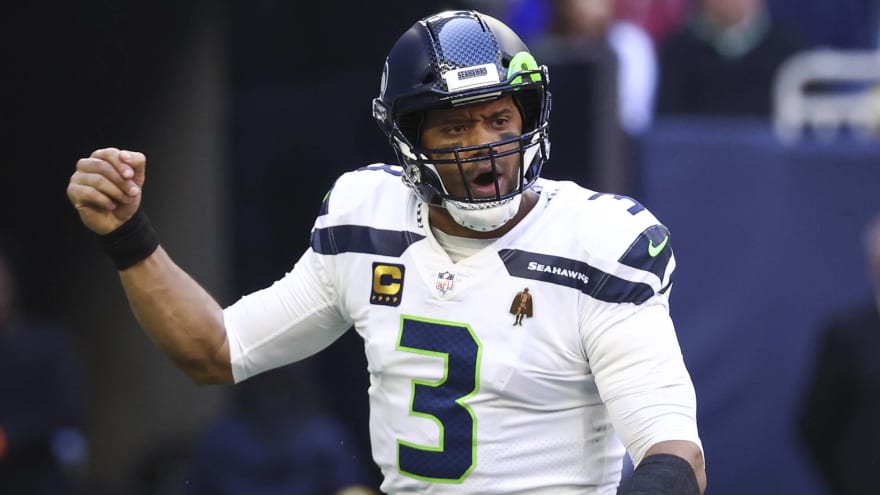 Broncos acquire Russell Wilson in blockbuster trade with