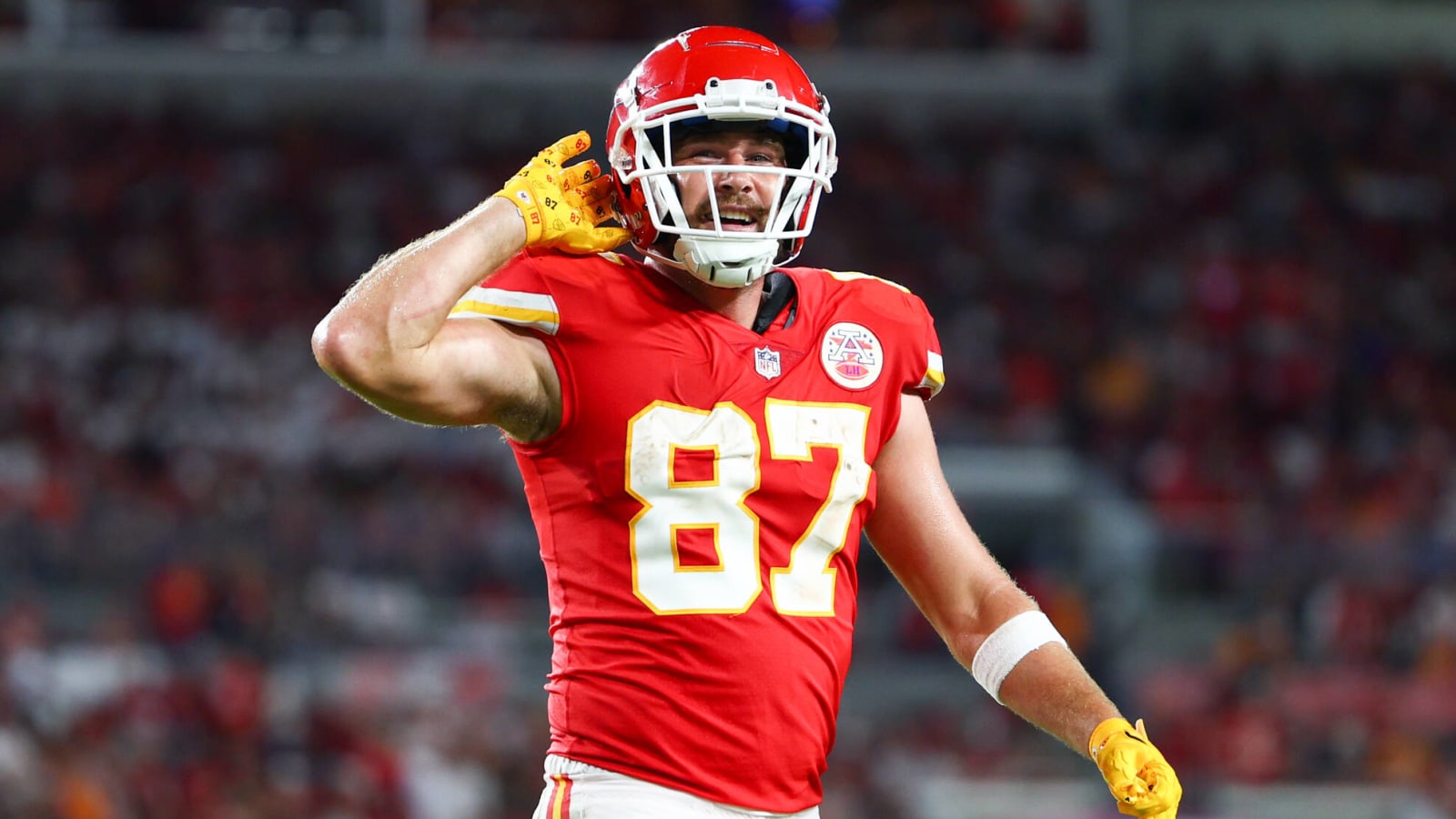 Kelce hints restructuring contract could lead to Chiefs signing OBJ