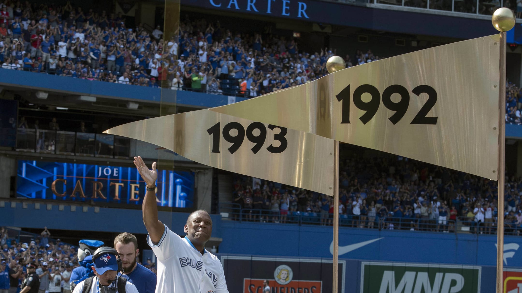 Outfielder Joe Carter of the Baltimore Orioles in action during a