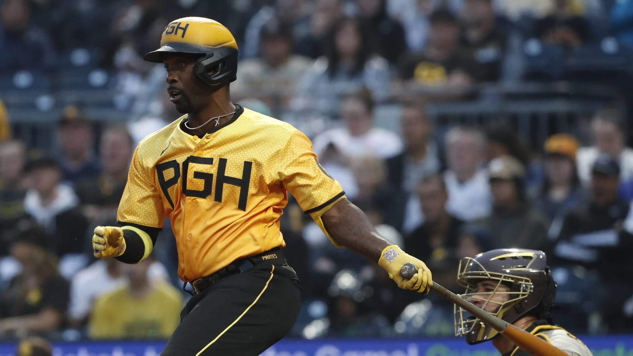 Giants acquire Andrew McCutchen from Pirates - The Boston Globe