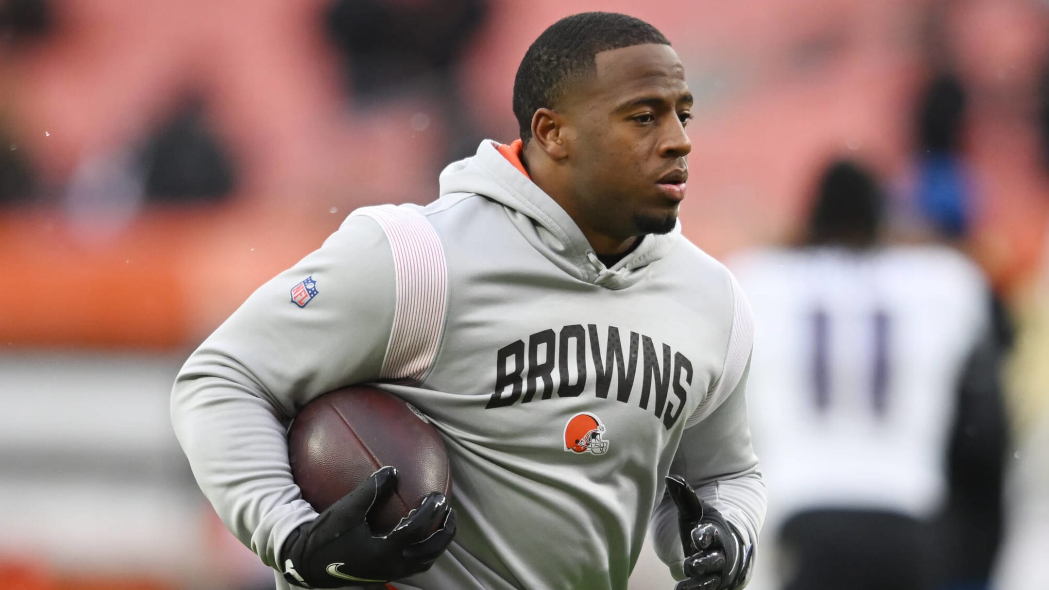 Garrett, Chubb out as Browns prepare for Saints, snow