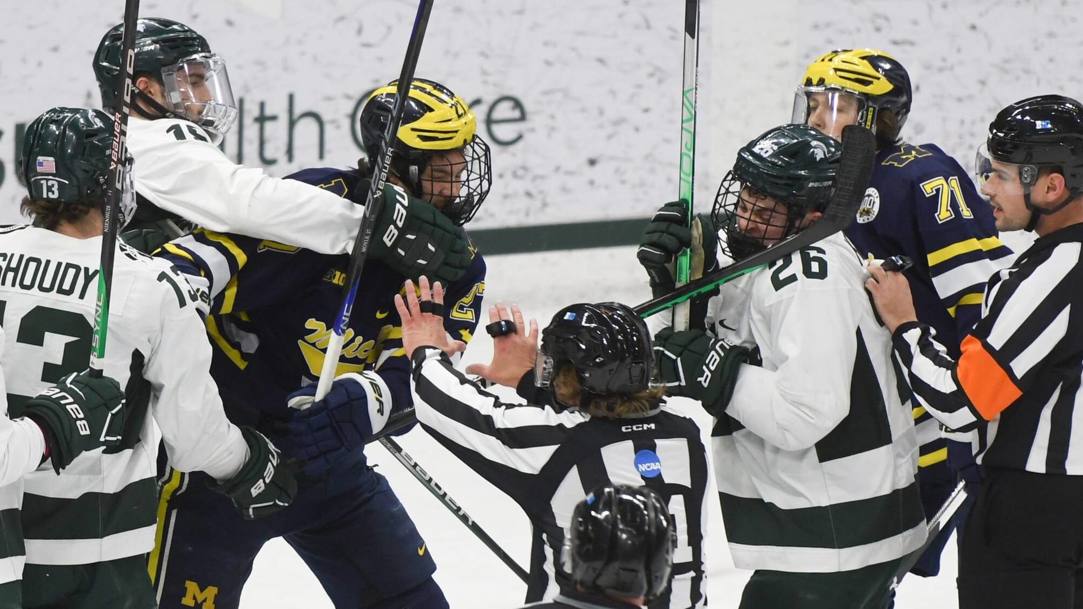 Canadian Junior hockey league bans fighting for coming season Yardbarker