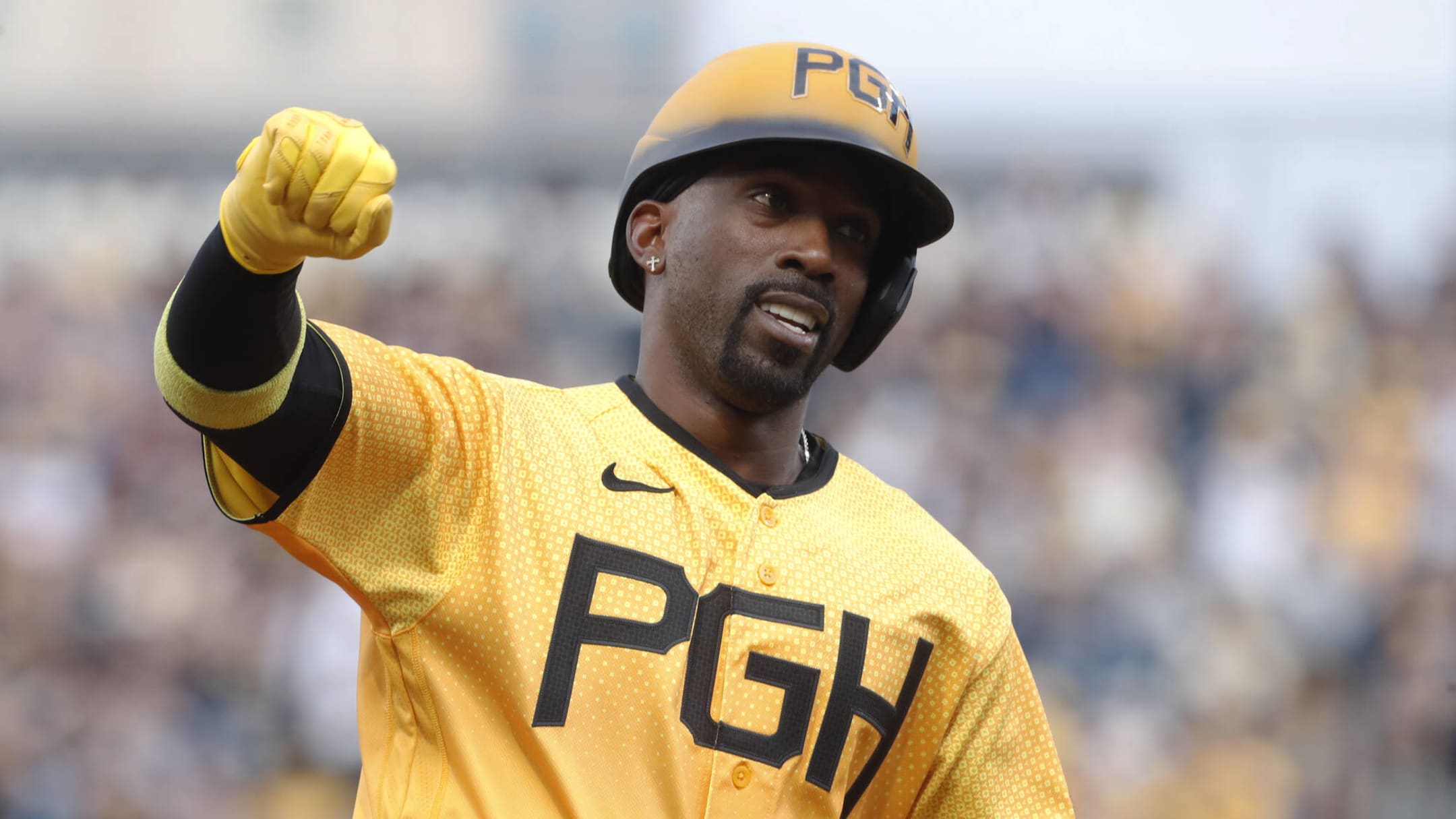 Andrew McCutchen's fabulous furry convention feats continue in Pirates'  Friday night win