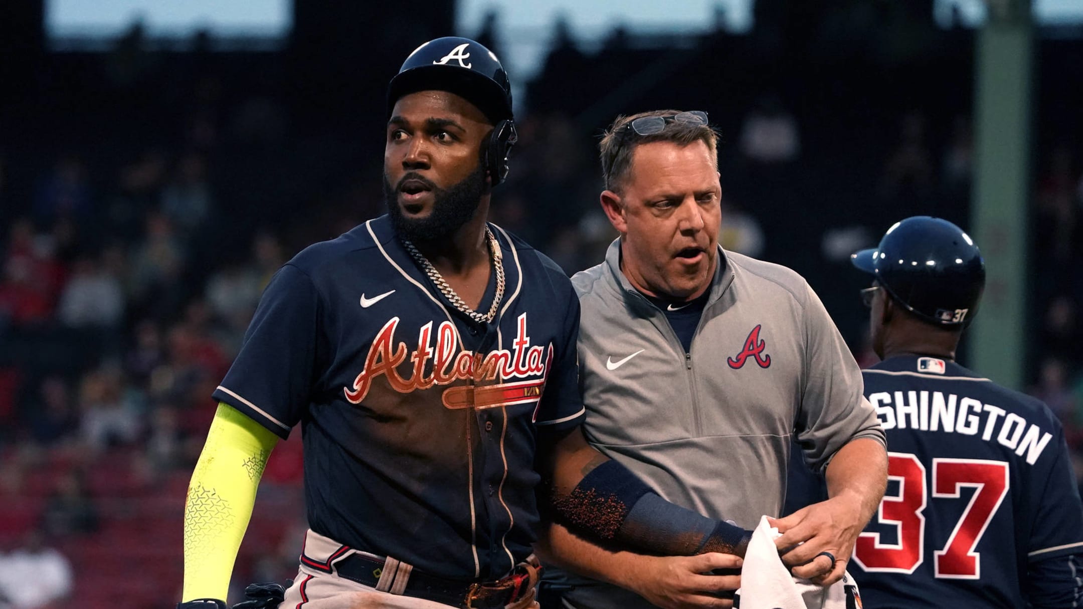 Marcell Ozuna, Atlanta Braves outfielder, arrested on domestic violence  charges, police say