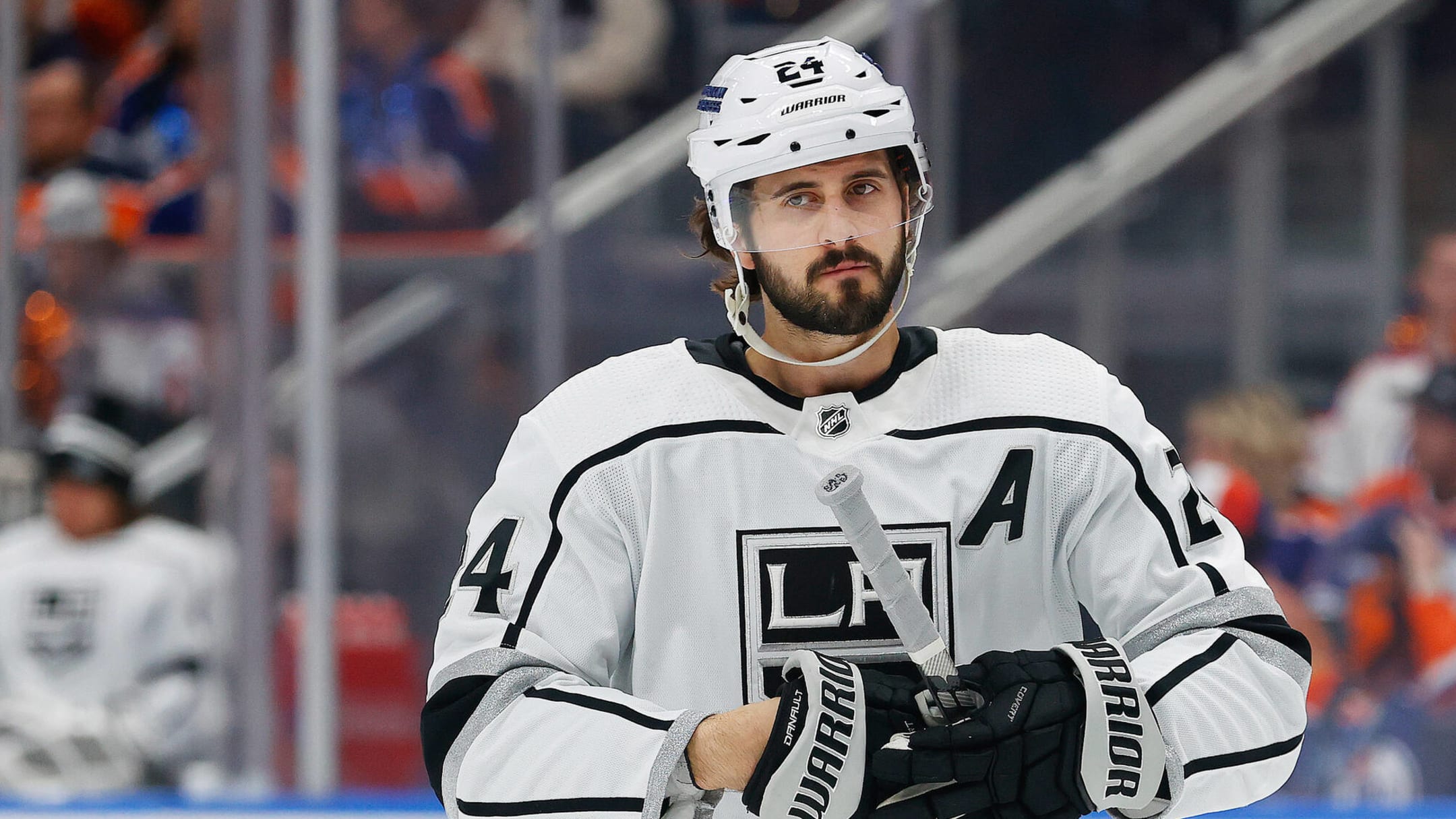 Penalty handed down for LA Kings forward's slashing foul