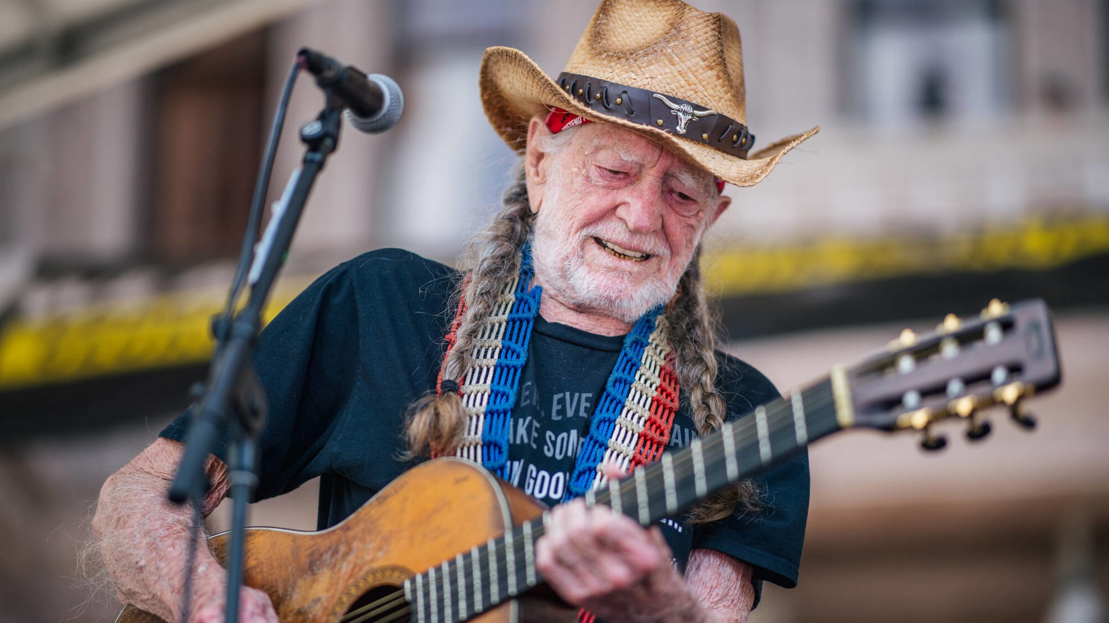 New country albums deals
