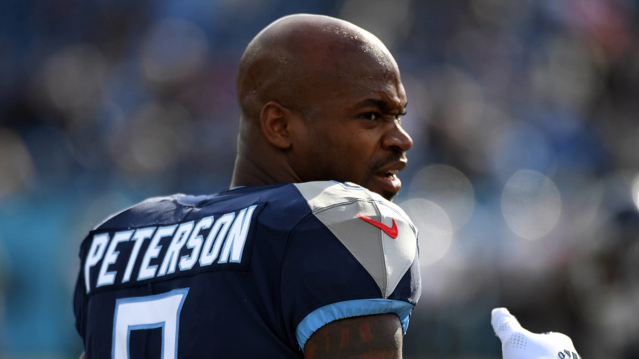 No more Adrian Peterson: Titans put running back on waivers