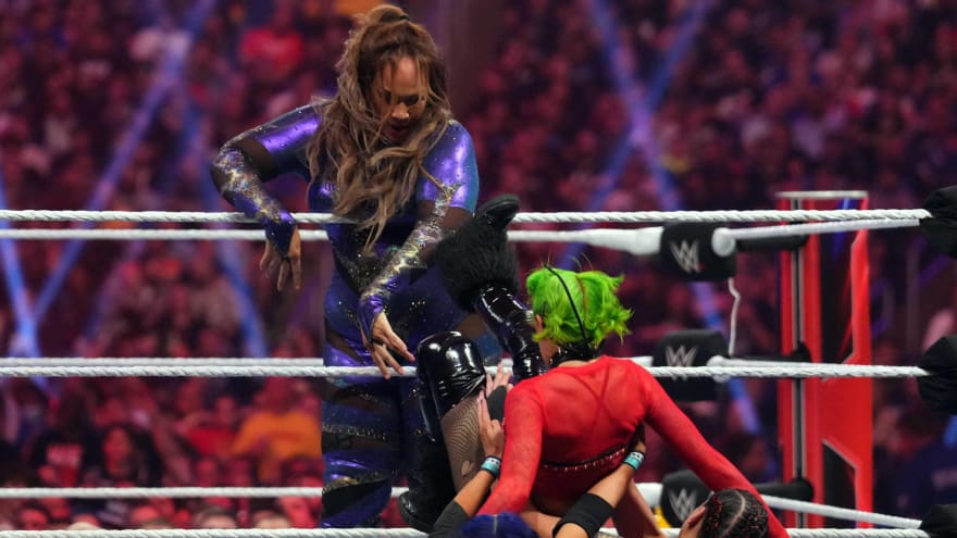 Nia Jax mocks current WWE champion after the latter is snubbed from SummerSlam 2024 poster