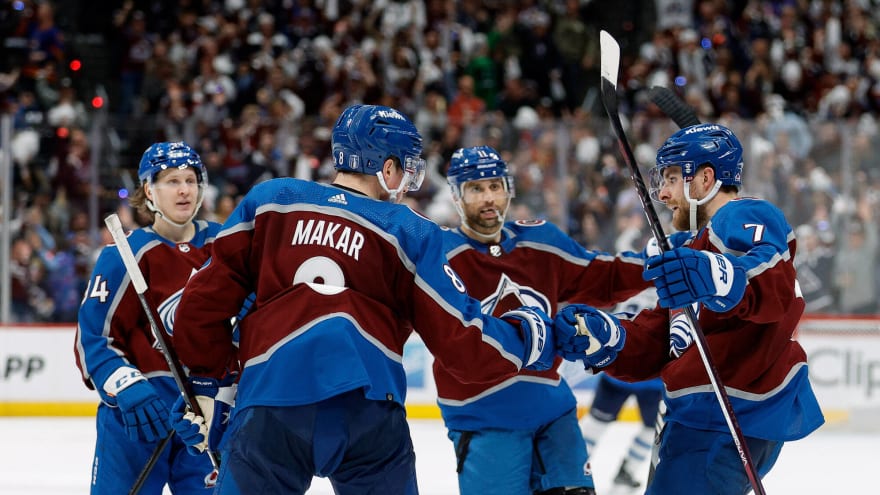 Avalanche Fall to Stars 5-3; Series Returns to Denver, 1-1