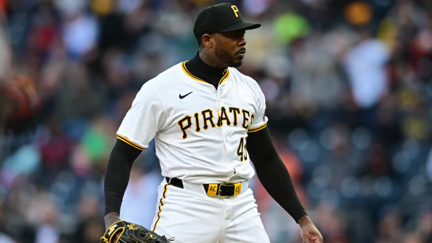 Aroldis Chapman can still help Pirates