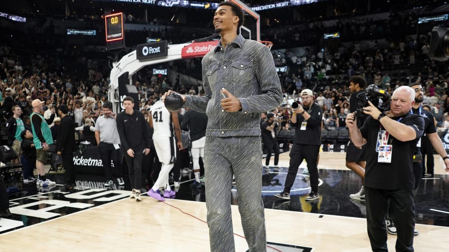 San Antonio Spurs: Kevin Durant Honors Victor Wembanyama After Rookie of the Year Win With 1 Word