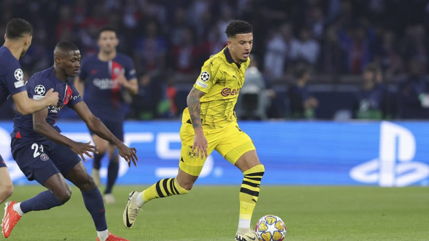 Manchester United set Jadon Sancho asking price as club is interested