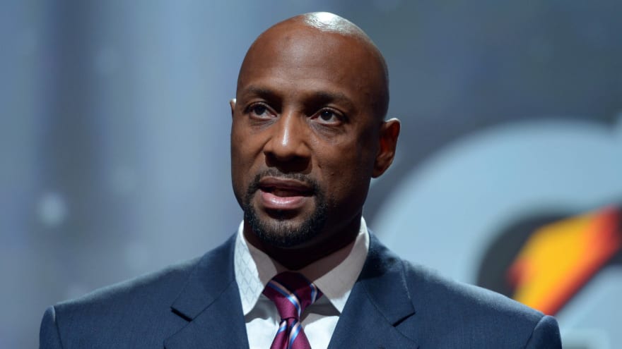 Alonzo Mourning Selects His All-Time Miami Heat Starting 5 And Names Top 5 Greatest Centers Of All Time
