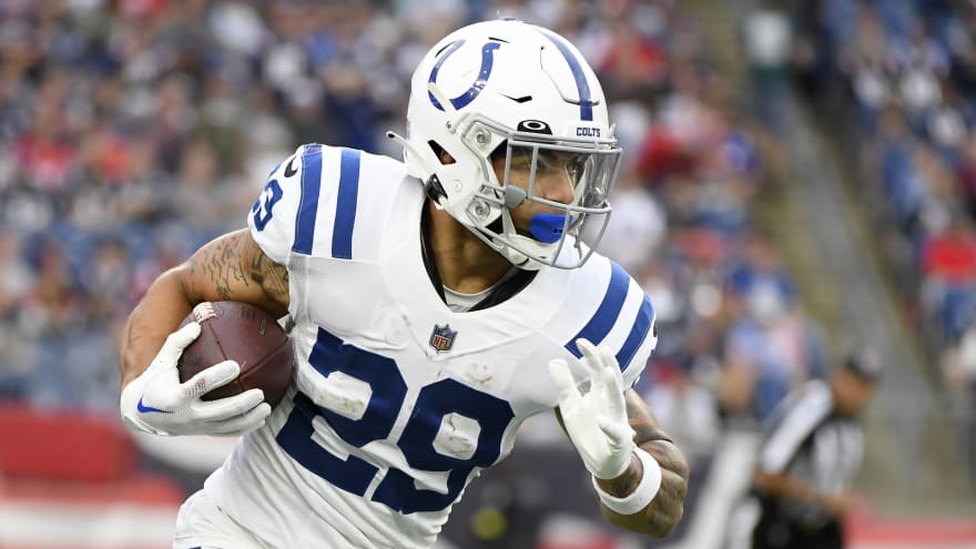 Travel ban? Colts to 'talk about' Jonathan Taylor joining team to