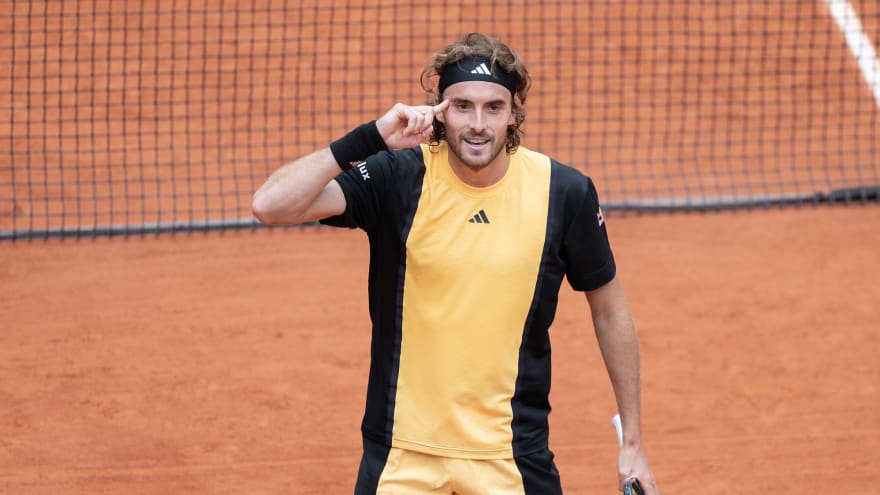 'I hope he will like a little less this time,' Stefanos Tsitsipas releases stern warning to Carlos Alcaraz ahead of Roland Garros quarterfinals