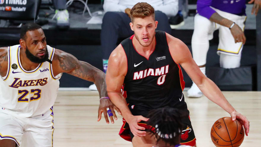 Meyers Leonard to be away from Heat indefinitely | Yardbarker