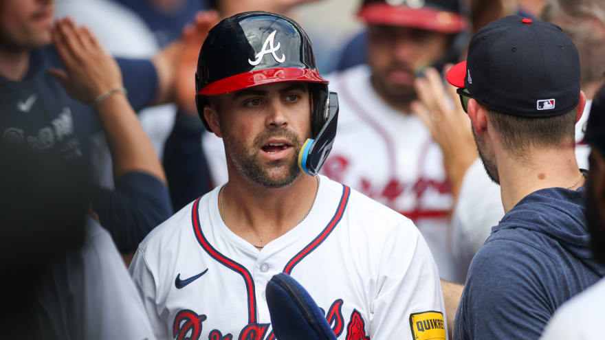  Whit Merrifield throws jab at Phillies following playoff exit