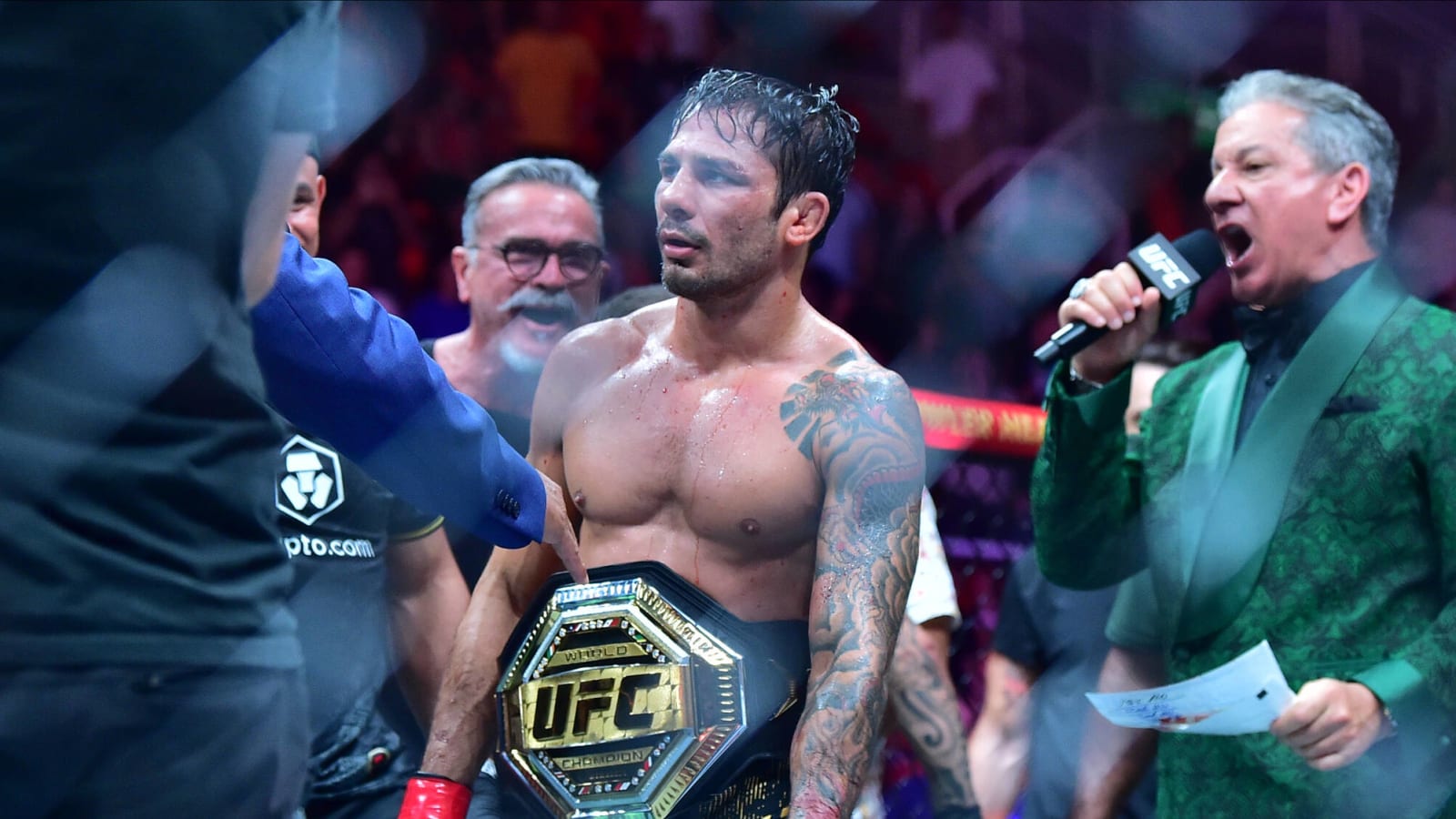 After escaping with his title at UFC 301, what’s next for Alexandre Pantoja?