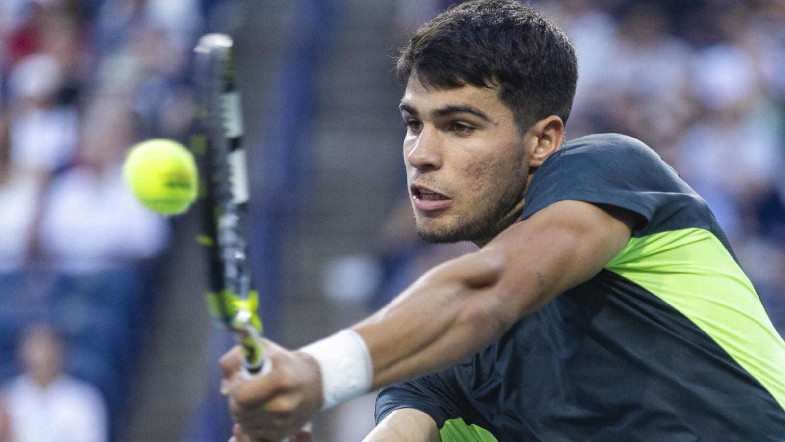 Carlos Alcaraz survives Hubert Hurkacz scare to reach Cincinnati final