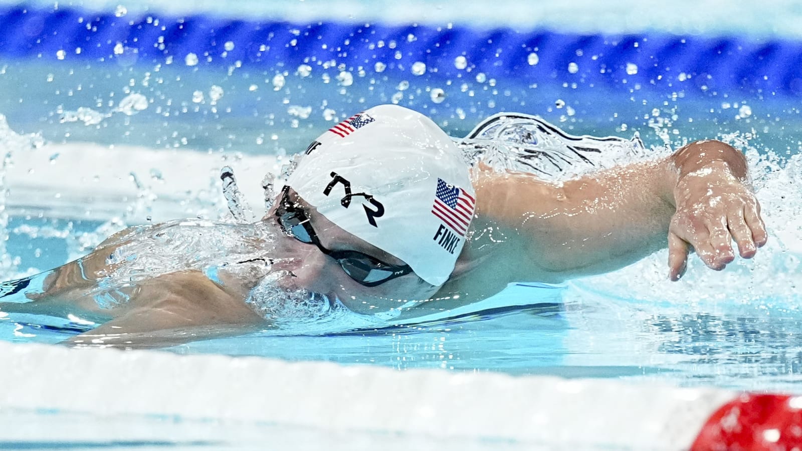 Watch: Bobby Finke wins gold, breaks world record