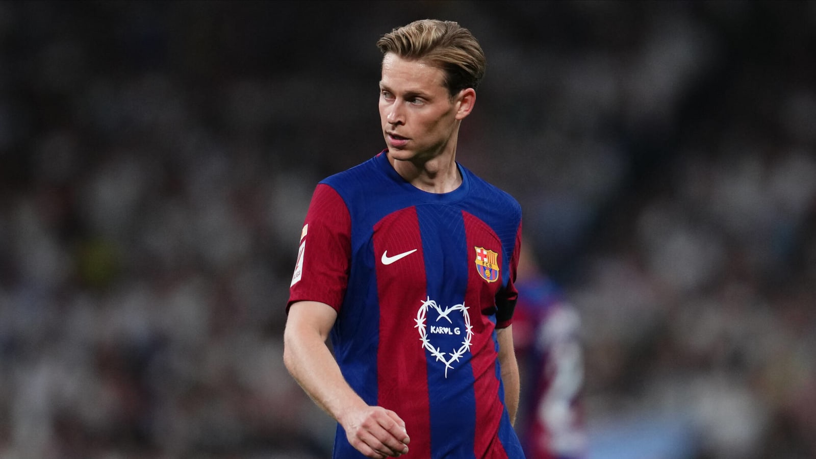 Barcelona interested in selling midfield ace previously targeted by Manchester United