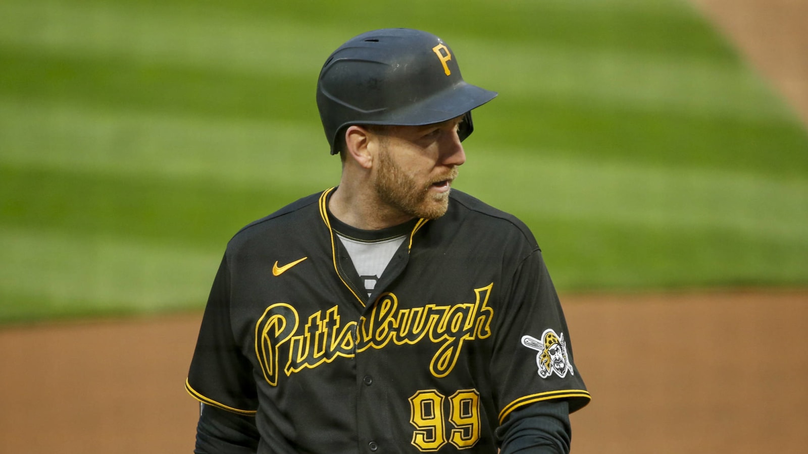 Pirates designate veteran Todd Frazier for assignment