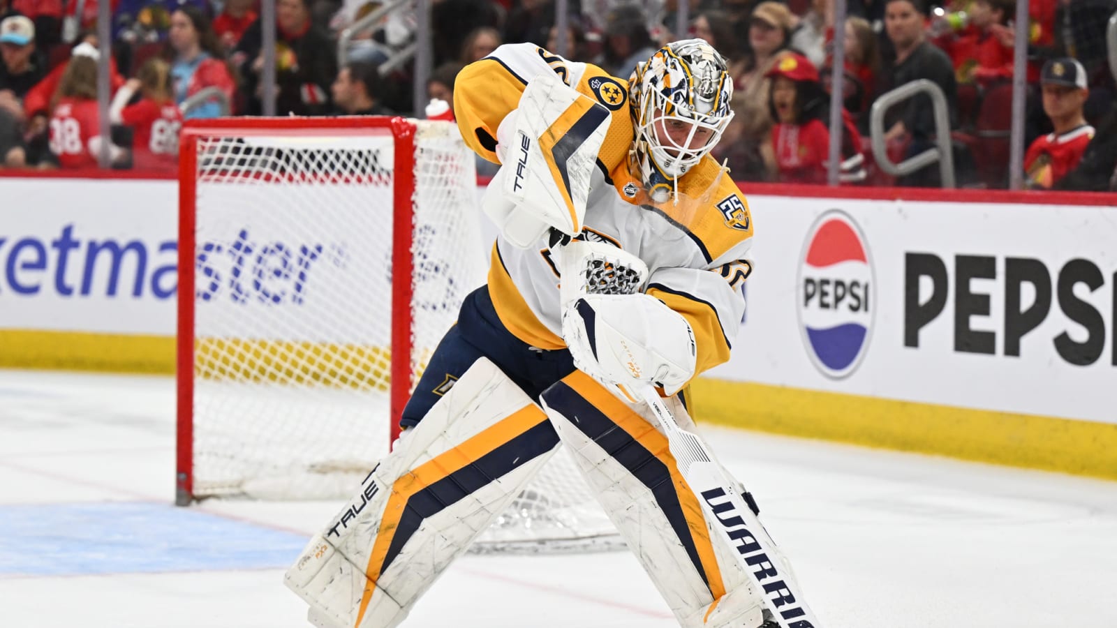 Vancouver Canucks sign veteran goaltender as goalie issues mount