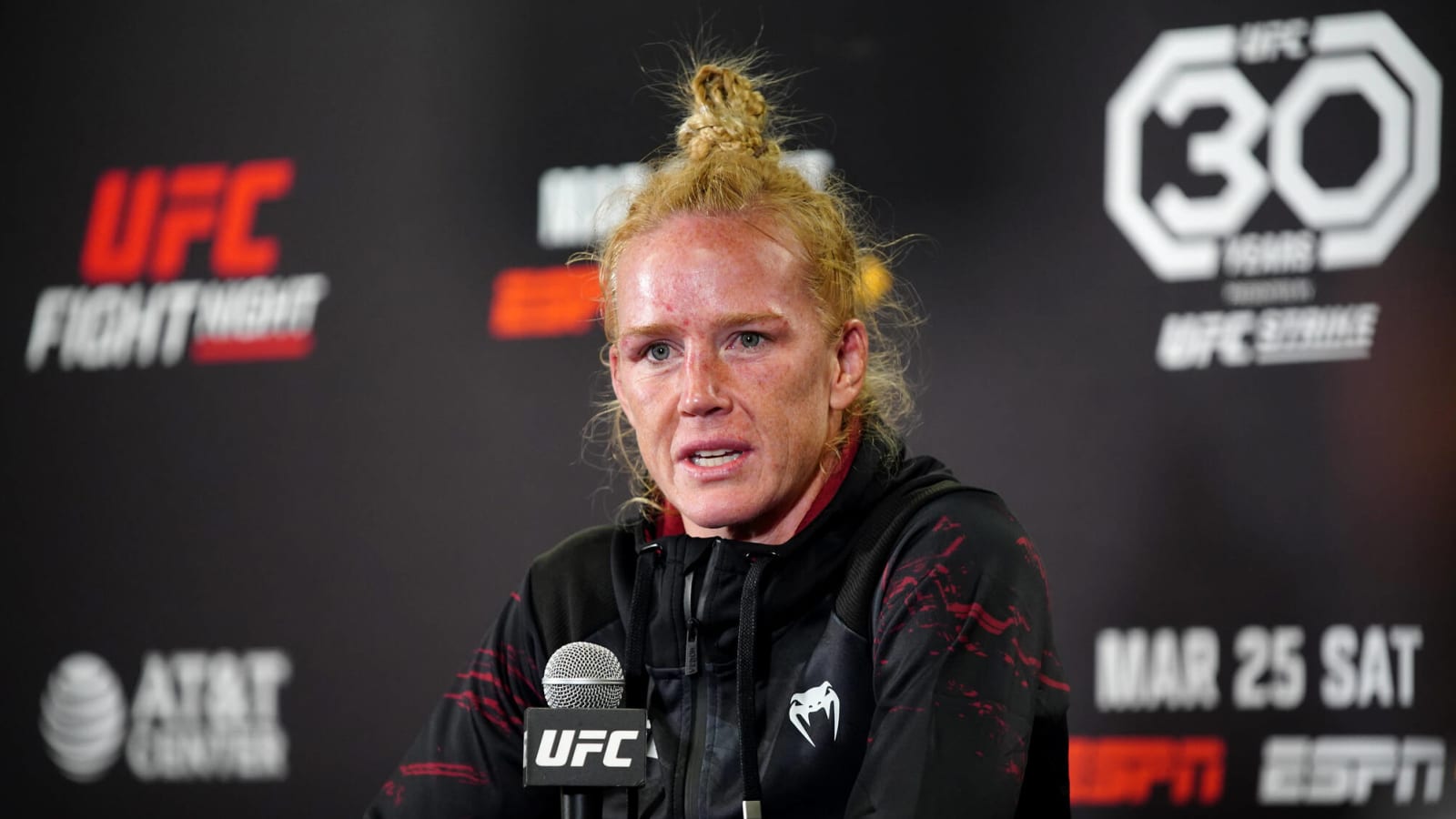 Holly Holm Expects Kayla Harrison to Drop to 135 Pounds
