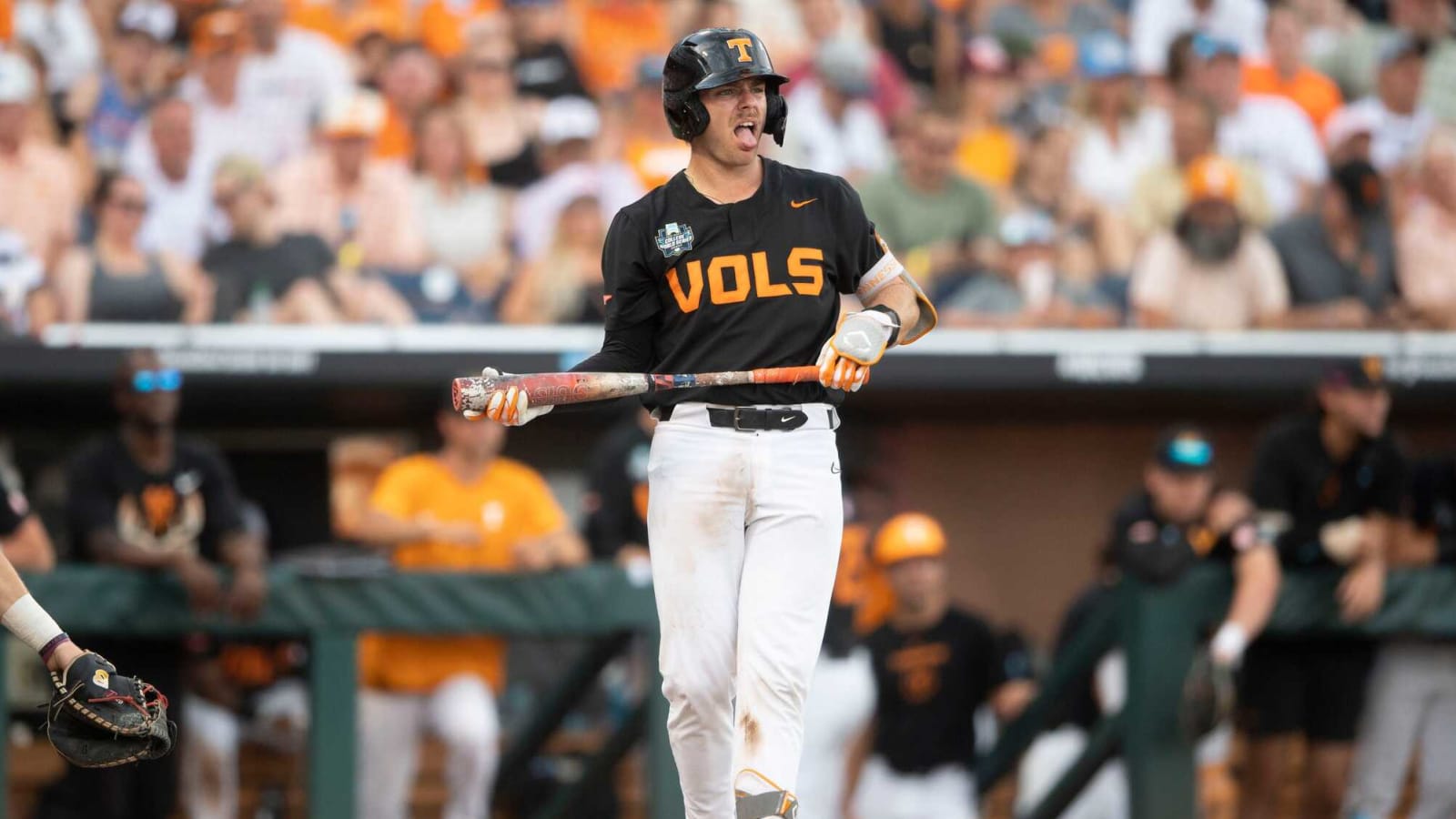 Former Tennessee Vols catcher Cal Stark used as a pitcher during blowout in minor league game
