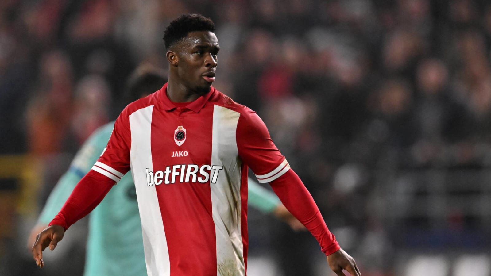 Manchester United eyeing up a move for 21-year-old Belgian midfielder