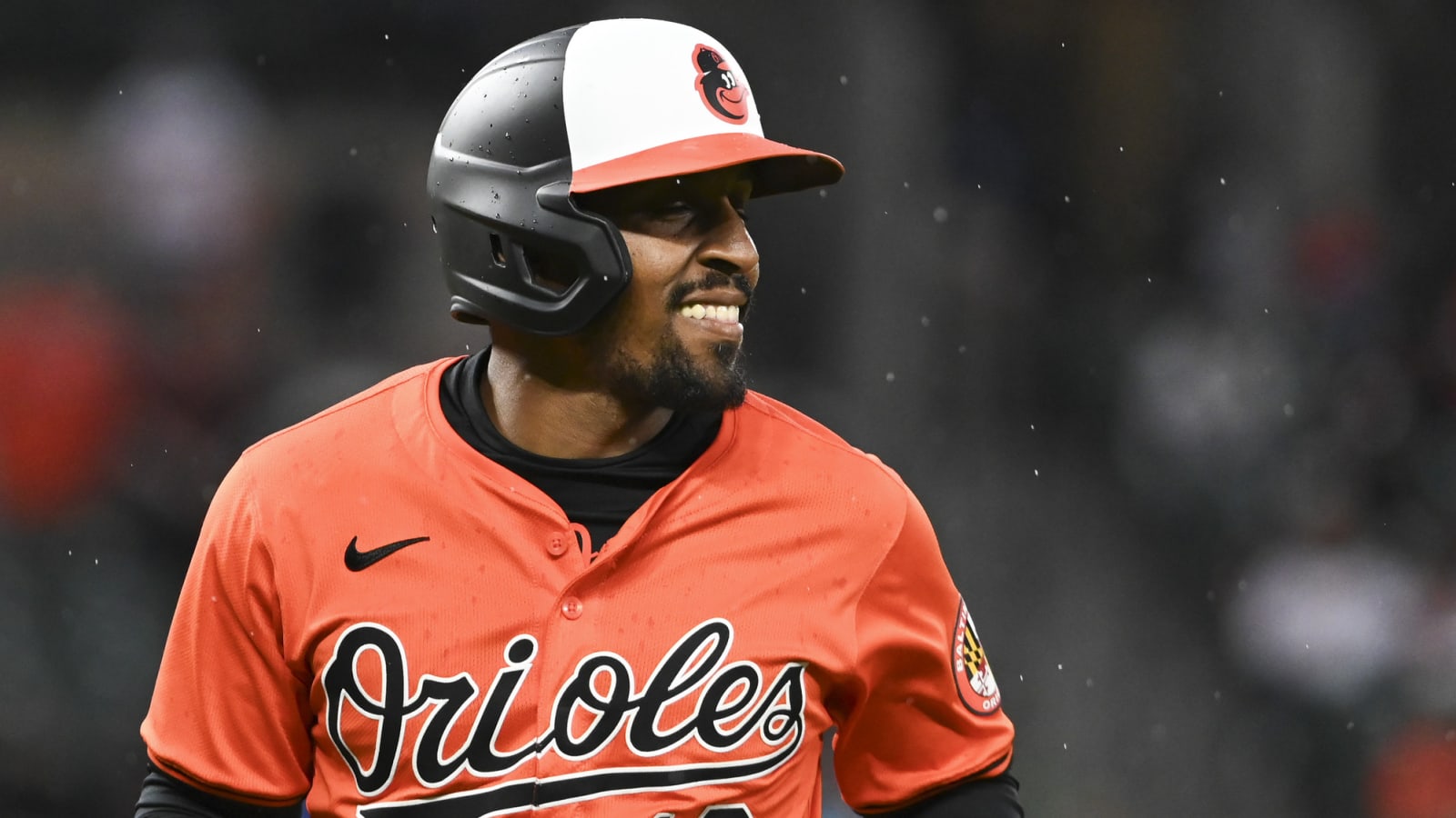 Reds release veteran utilityman