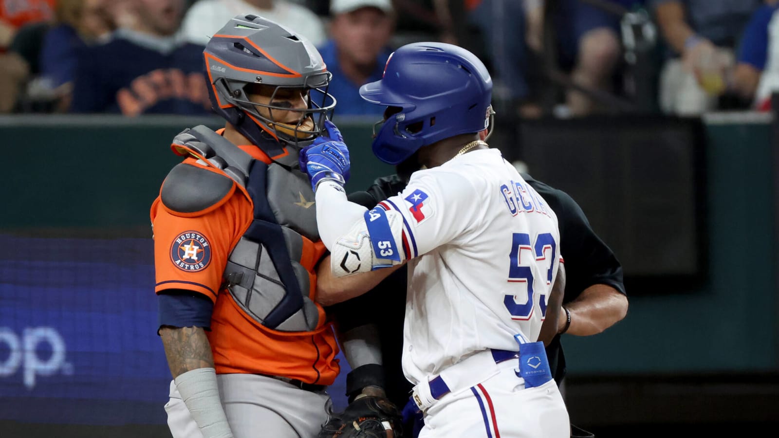 Astros catcher addresses confrontation with Rangers outfielder in ALCS