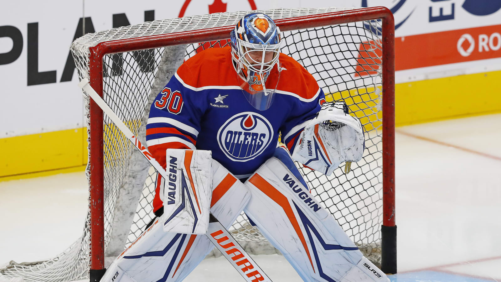 Oilers Provide Positive Update on Calvin Pickard Injury Scare