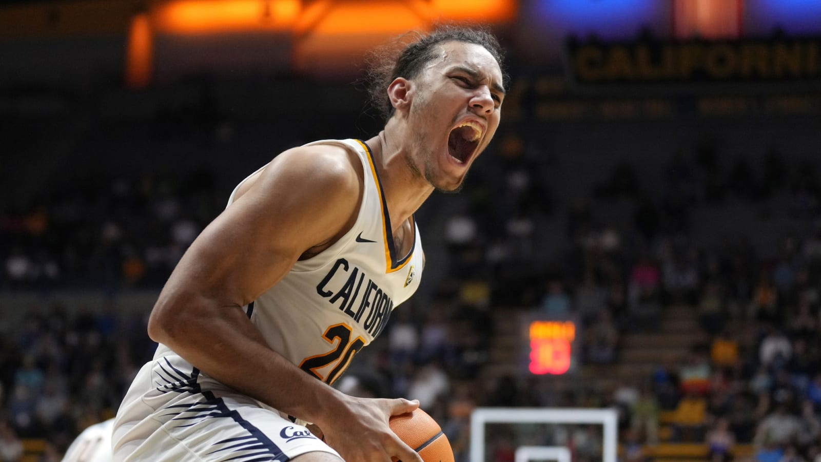 Jaylon Tyson signs rookie contract with Cavaliers