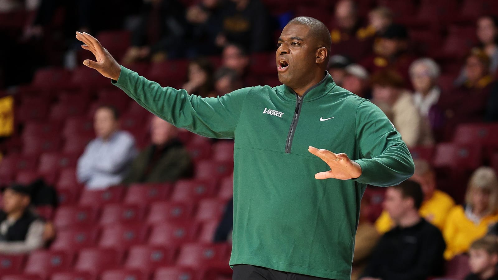 Cleveland State coach Daniyal Robinson headed to North Texas